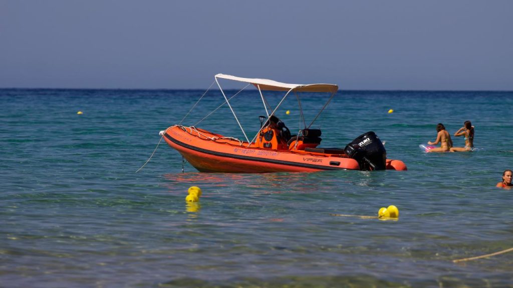 Sicilia, “trovati sul fondale ma..” | Voi fate il bagno indisturbati, non sapete cosa c’è sotto i vostri piedi