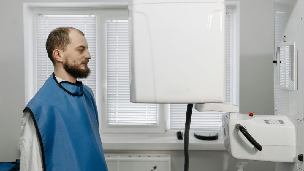 Sicilia, “40 milioni di euro ai cittadini che si vogliono curare”: mettetevi in lista | Feste già organizzate per l’evento