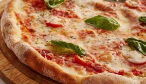 Pizza - fonte_Canva - Sicilianews24.it
