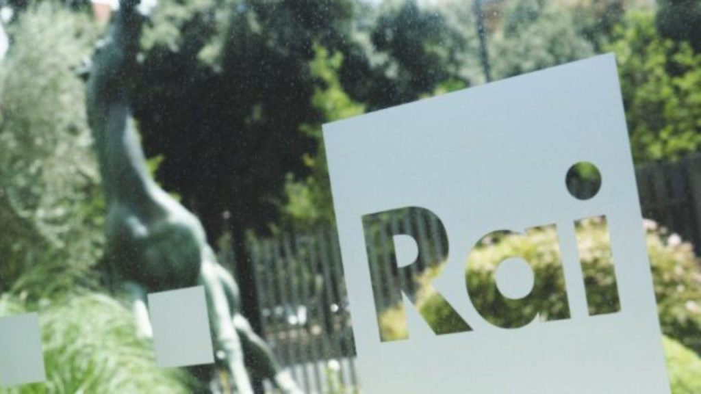 Rai, “Cerchiamo 150 persone che vogliano lavorare con noi”: se sognate di lavorare in tv è il vostro momento