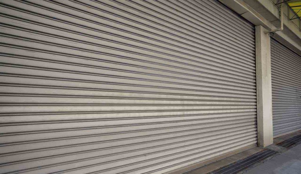 Ultim’ora, “Chiuso il celebre negozio in Sicilia”: ha dato a campare a intere generazioni | Tutti in lacrime per lui