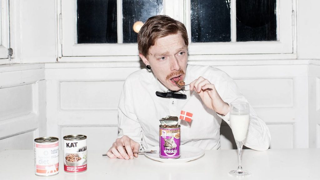 “40.000 euro al mese per mangiare”: l’offerta di lavoro sta spopolando | Tutti vogliono approfittarne