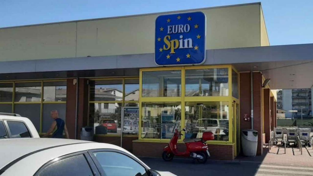 Eurospin, “Con 19,90 riscaldate tutta la casa” | Quali termosifoni, non vi servono più