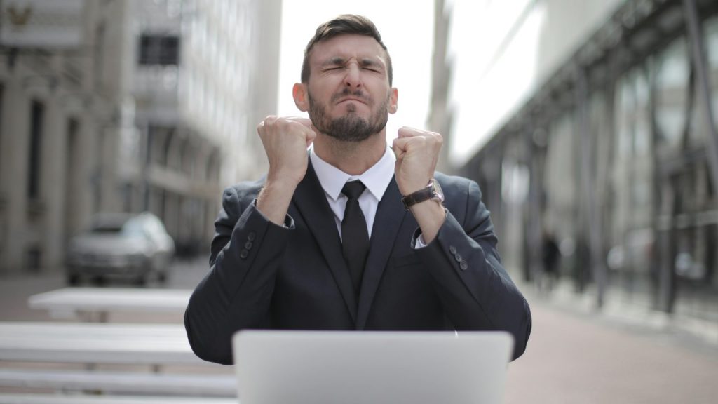 “Aboliti IMU e TARI in tutto il territorio”, abitanti non sapete quanto siete fortunati | Stanno arrivando da tutto il mondo per trasferirsi qui