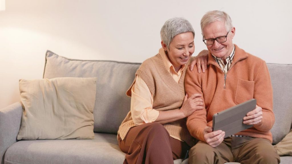 INPS, “Correte in sede il 20 novembre, abbiamo una ‘sorpresa’ per voi'”: vi danno l’assegno al momento