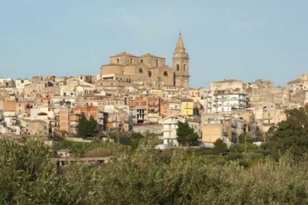 Regalbuto primo Comune siciliano ad aderire al progetto “Borghi Connessi” di Wind Tre