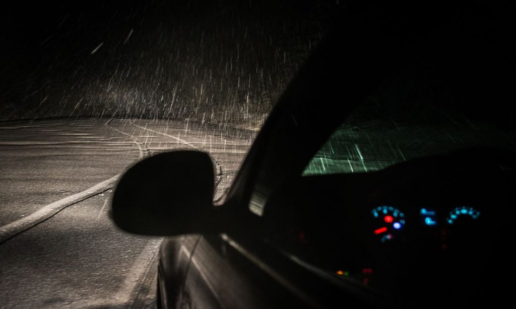 Ufficiale Codice della Strada, “Dalle 22 alle 5 non potete circolare”: o uscite a piedi o vi state a casa vostra