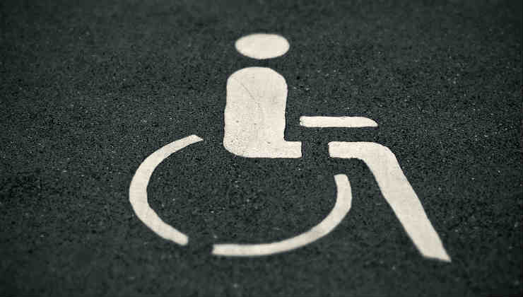 LEGGE 104, “La revochiamo a chi ha chiesto permessi” | Se lo avete fatto anche solo una volta ve la tolgono oggi stesso