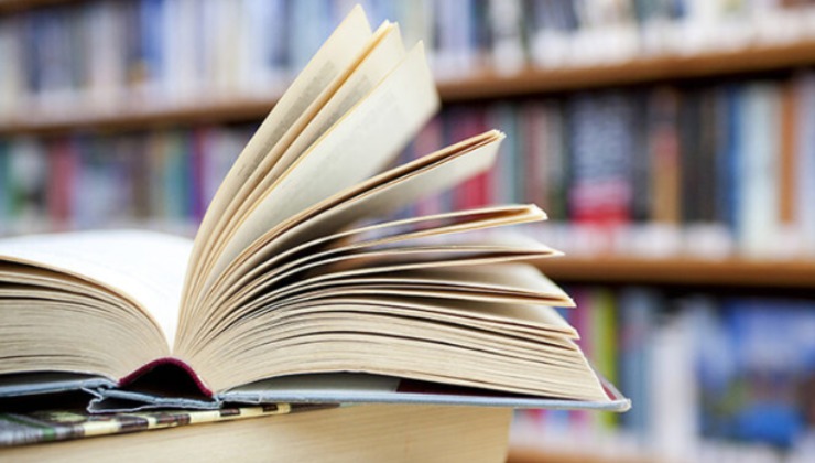 Scuola, “Paghiamo tutto noi, genitori voi conservate i soldi per altre cose”: la Regione Sicilia ha deciso