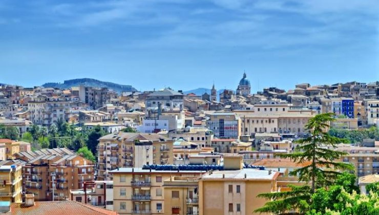 La città italiana con affitti più bassi è in Sicilia: vogliono trasferirsi da tutta Italia qui