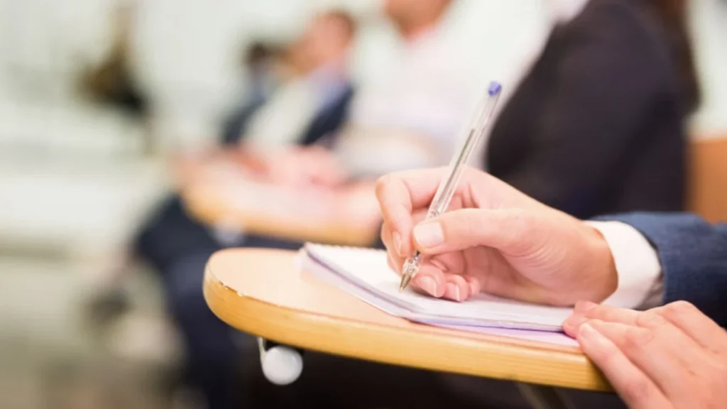 Opportunità di lavoro a tempo indeterminato a Palermo