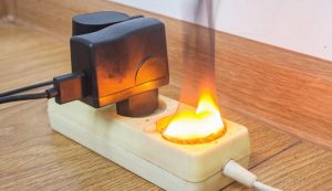 Presa della corrente - fonte_Canva - sicilianews24.it