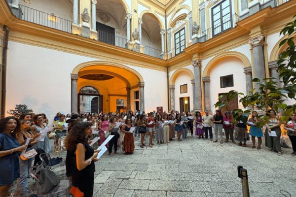 Il coro spontaneo che trasforma le voci in comunità torna a Palermo il 21 novembre