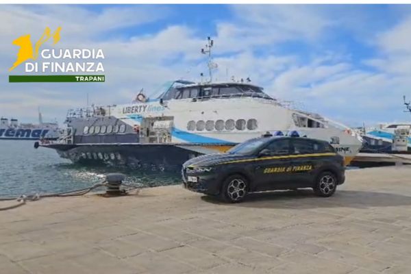 Sequestro delle quote Liberty Lines: 48 indagati nell’inchiesta sui fondi per i collegamenti marittimi