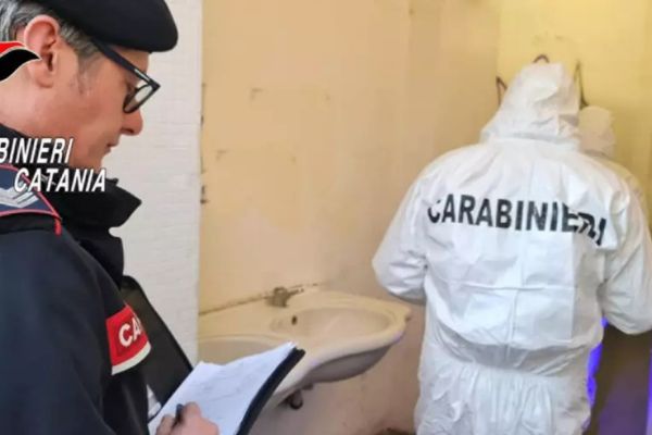 Violenza di gruppo alla Villa Bellini: chiesti fino a nove anni per i tre maggiorenni