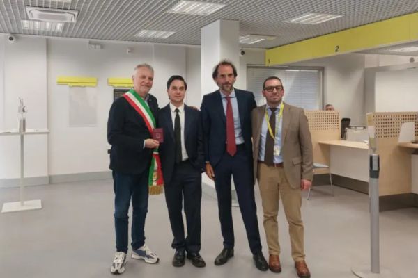 Passaporto allo sportello postale: la Sicilia parte dal Trapanese