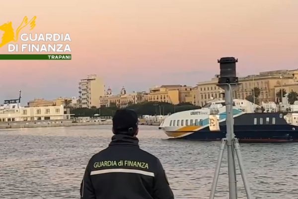 Sequestro delle quote Liberty Lines: 48 indagati nell’inchiesta sui fondi per i collegamenti marittimi