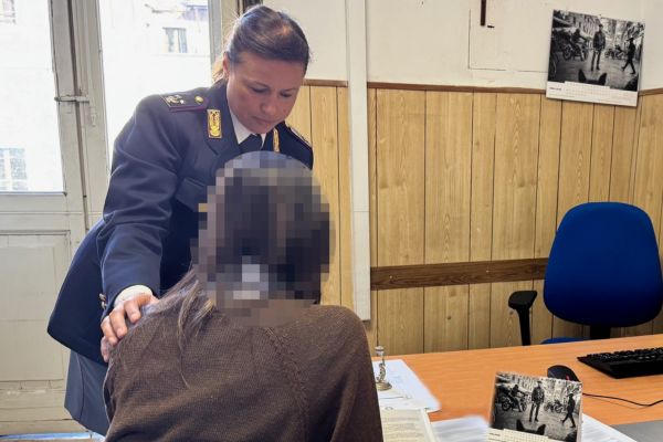 Catania, tenta di entrare a casa dell’ex e la minaccia: 30enne arrestato per atti persecutori