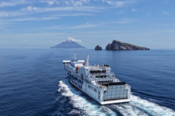 Caronte & Tourist garantisce collegamenti con le Eolie in condizioni meteomarine avverse
