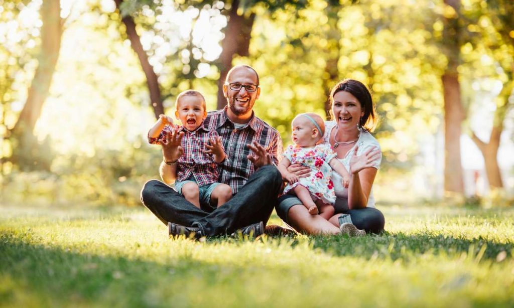 Scuola, “Paghiamo tutto noi, genitori voi conservate i soldi per altre cose”: la Regione Sicilia ha deciso