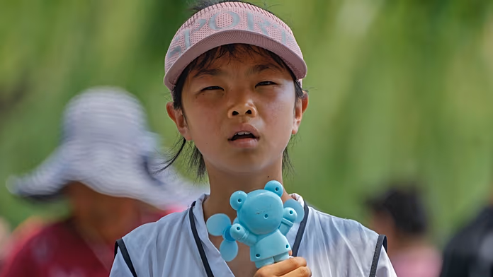 Caldo estremo: l’impatto delle alte temperature sulla crescita dei bambini piccoli.