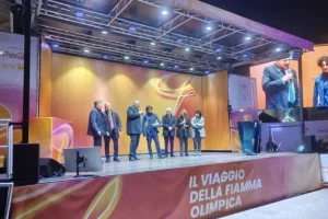 La fiamma olimpica dei Giochi invernali Milano Cortina 2026 è arrivata nel pomeriggio a Palermo...