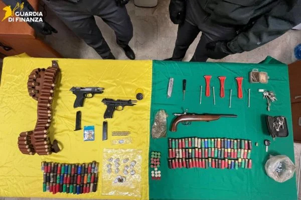 Scommesse illegali e riciclaggio: sequestrato un impero da 40 milioni