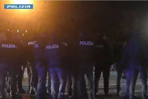 La Polizia di Stato, su delega della DDA di Palermo, smantella organizzazioni criminali tra Palermo...
