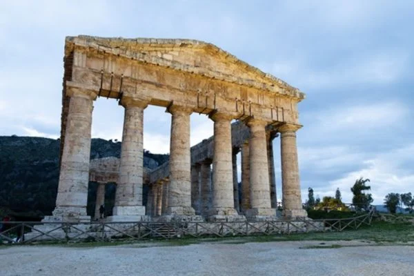 Presepe medievale al parco archeologico di Segesta