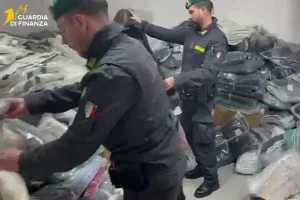 Nel quadro delle attività di prevenzione e repressione della contraffazione, il Comando Provinciale...