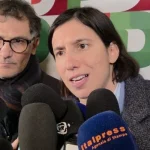 “Avevamo chiesto con dei nostri emendamenti di rimodulare le folli risorse messe sul progetto...