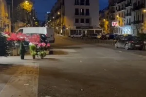 Sparatoria durante la movida: una giovane gravemente ferita, fuga dell’aggressore e pedoni investiti...