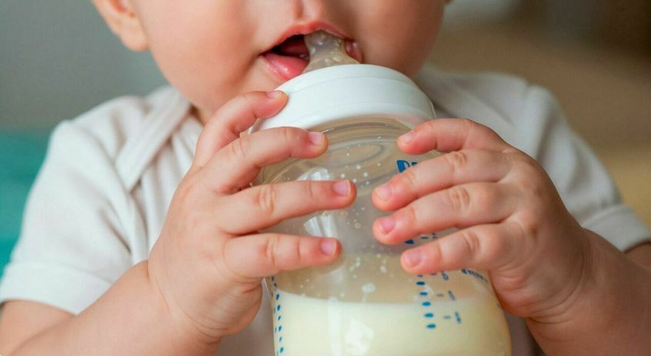 Nestlé ritira latte per neonati in Europa, incluso l'Italia: problema con un ingrediente.