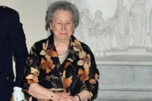 Addio ad Anna Falcone, custode silenziosa della memoria del giudice Giovanni