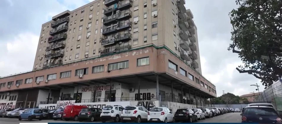 Comune riacquista edificio occupato abusivamente: spazi destinati a servizi sociali