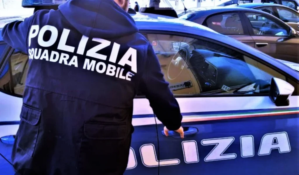Catania, blitz antidroga nel quartiere San Berillo: 8 arresti