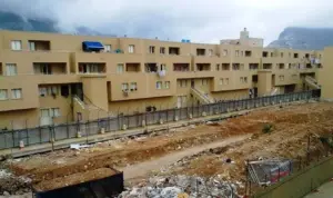 Allo Zen 2 nessuno paga l’acqua, la rete gestita dalla mafia: danno da 5mln €