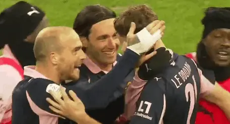 Palermo show a Bari: al San Nicola finisce 0-3. Rosa al terzo posto