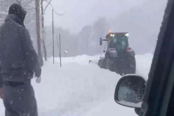 Maltempo in Sicilia: soccorsi sull’Etna, a Palermo scatta il piano freddo