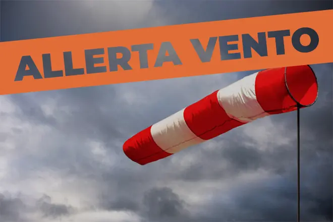 Allerta meteo a Palermo: scuole chiuse domani per raffiche di vento fino a 95 km/h