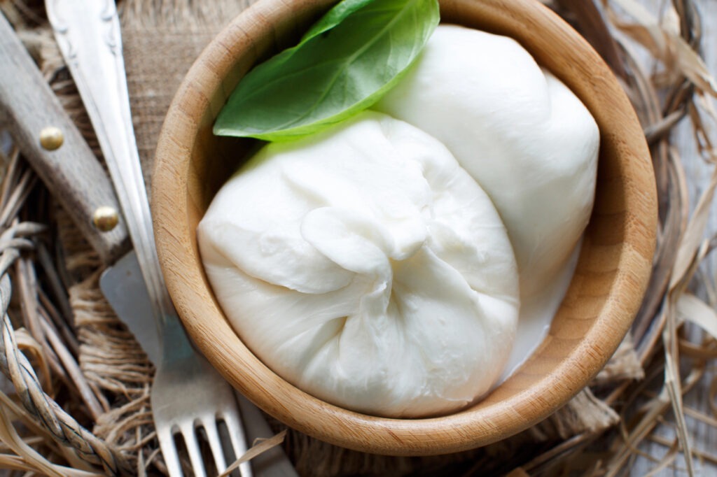 Listeria e istamina: richiamati burrata, stracciatella e tonno in diversi supermercati