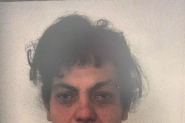 Catania, trovata morta donna di 36 anni: Procura diffonde la sua foto