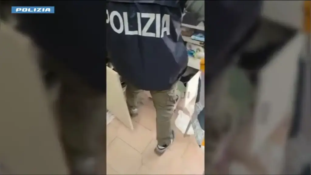 Arrestato esponente di spicco del clan Mazzei: era latitante dopo la condanna