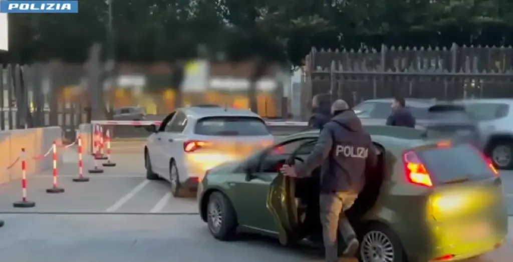 Aggressione di branco in centro a Catania, fermati sei minori