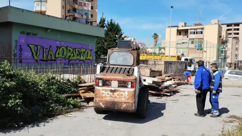 Atti intimidatori allo Zen 2, Rap denuncia aggressioni ai lavoratori della bonifica