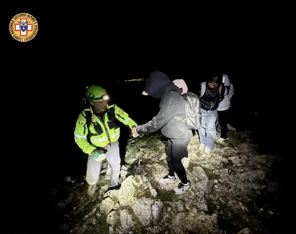 Dispersi sui Monti Peloritani: salvati 19 giovani dopo una lunga notte di soccorsi