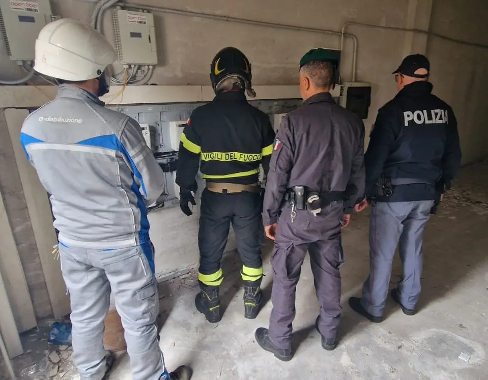Controlli straordinari a Librino: scoperti 70 allacci abusivi alla rete elettrica