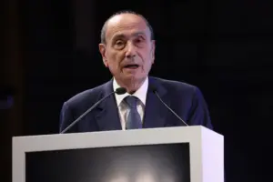 Schifani: “Azzerato il debito della Regione, crescita record. Nel 2027 mi ricandido”