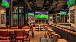 Stretta contro la pirateria nei locali: controlli durante le serate di Champions League