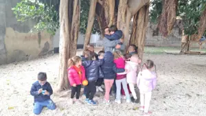 Inclusione lavorativa dei disabili, venerdì grande festa all’asilo Atelier nel Bosco per l’assunzione del maestro speciale Francesco